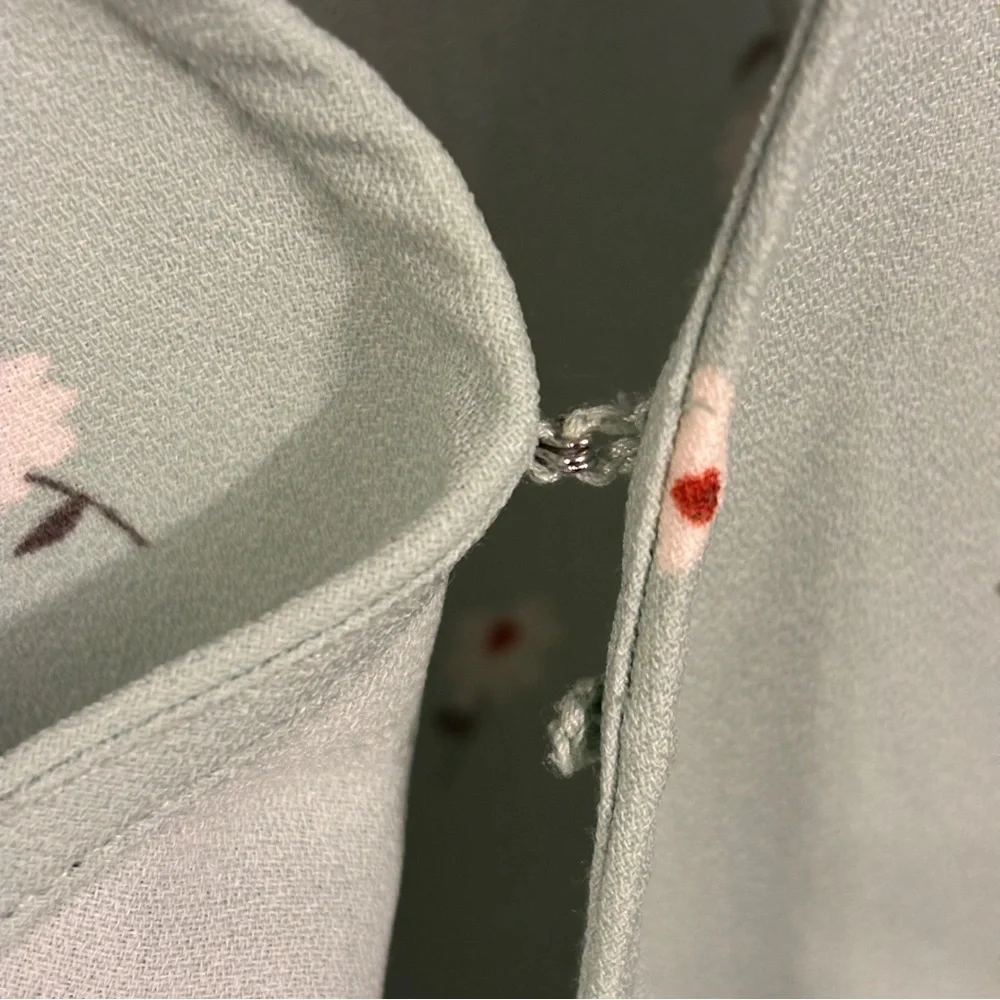 LC Lauren Conrad Sage Green Floral Wrap Midi Dress M1 - Picture 8 of 9